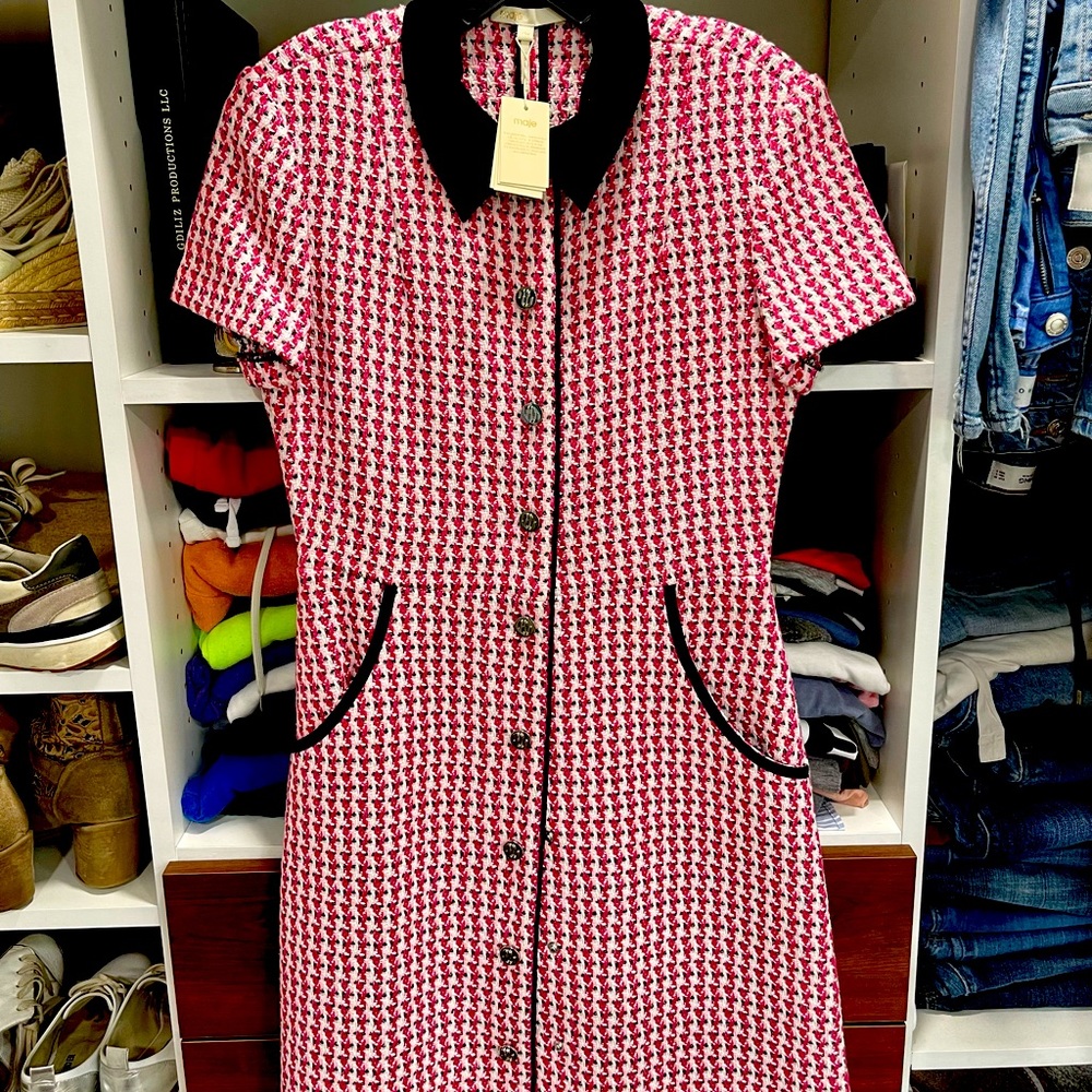 Beautiful dress “MAJE” Paris, I buy in Saks Fift Ave and I never used. Size 40